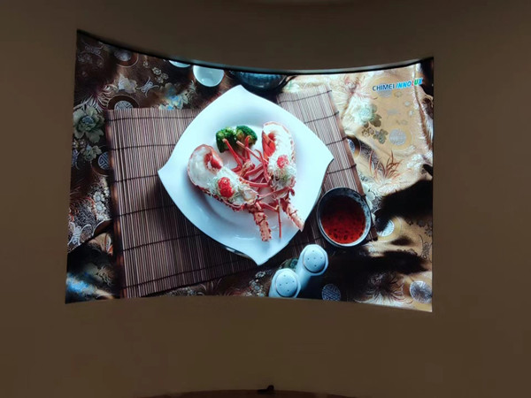 积石山室内P2.5弧形LED屏